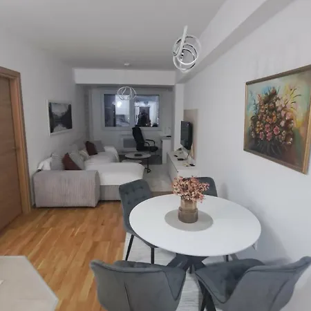 Luxury New One-bedroom In Skopje, Stylish, Cozy, Fully Equipped