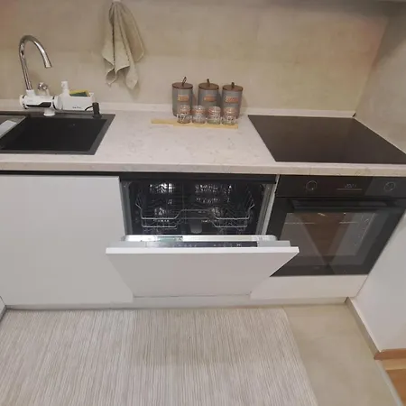 Luxury New One-bedroom In Skopje, Stylish, Cozy, Fully Equipped Skopje